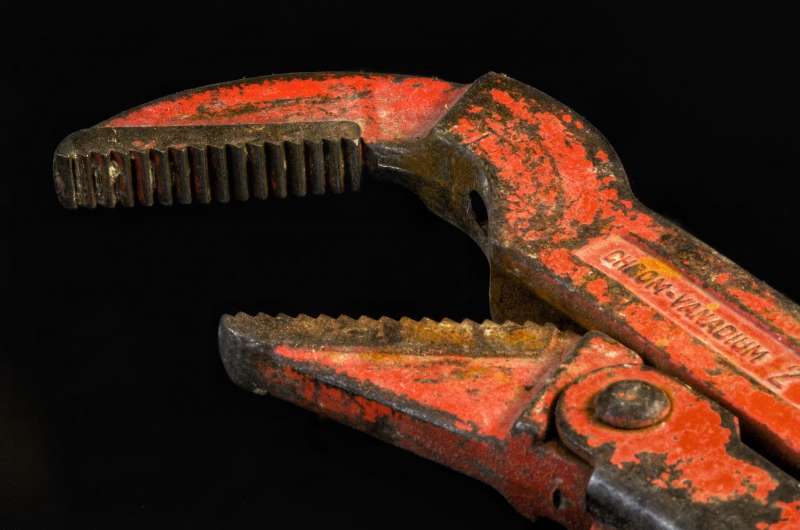 sasu-CONTES-min_pipe-wrench-318084